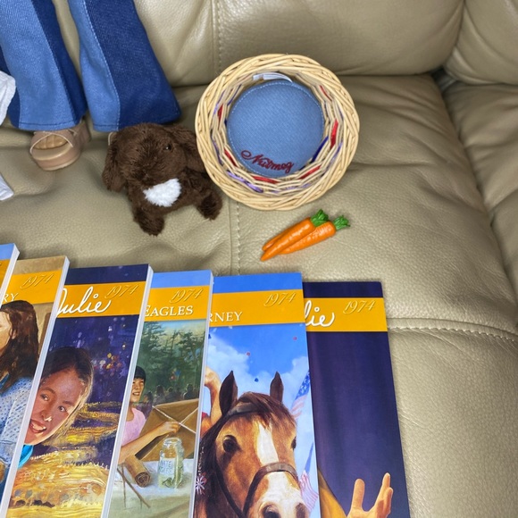 Julie Albright American Girl Doll - Picture 5 of 9